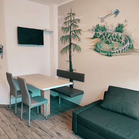 Casa Vacanze Da Gabri ตีราโน ภายนอก รูปภาพ