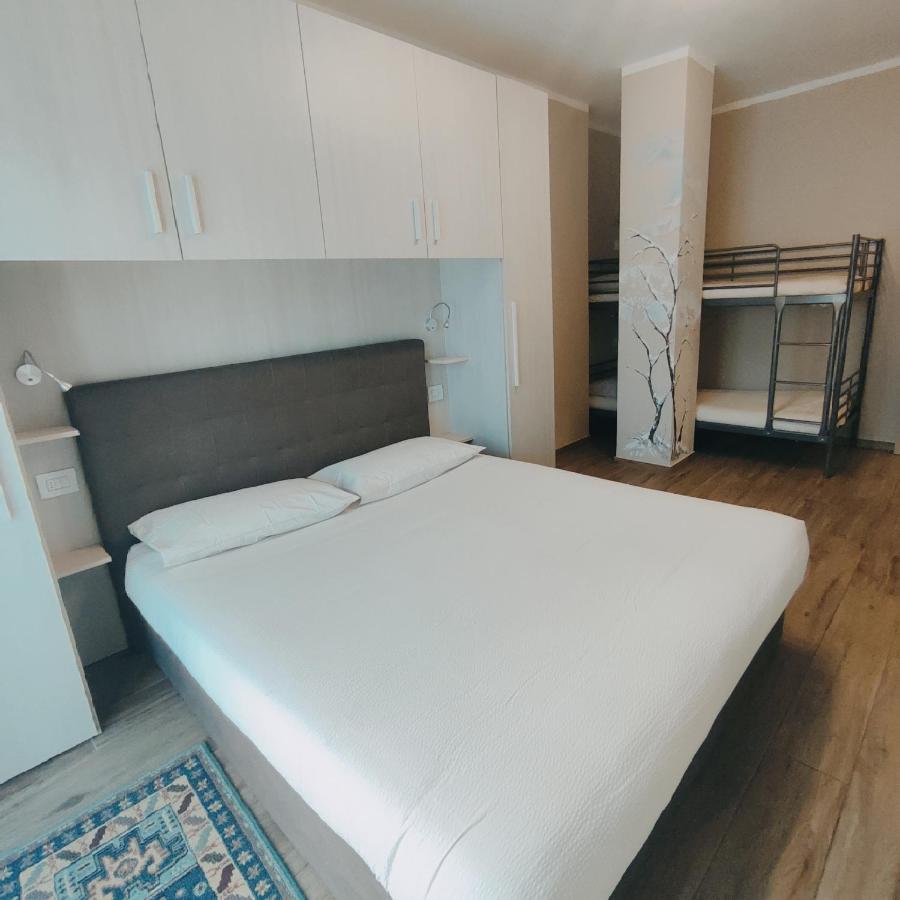 Casa Vacanze Da Gabri ตีราโน ภายนอก รูปภาพ