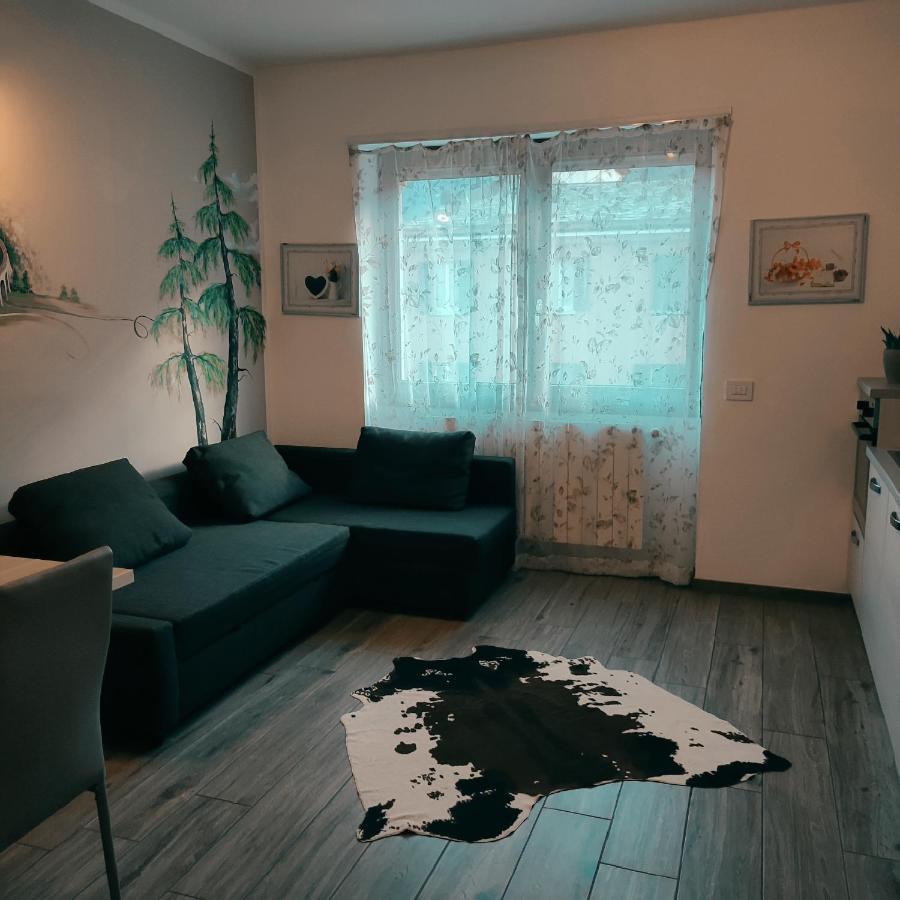 Casa Vacanze Da Gabri ตีราโน ภายนอก รูปภาพ